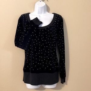 Gorgeous black juicy top